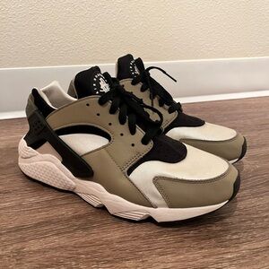 Nike Air Huarache Black White Khaki Men’s 11